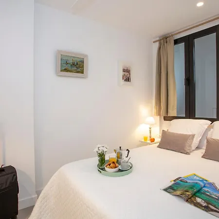 شقة Singularstays Casa Del Grao *